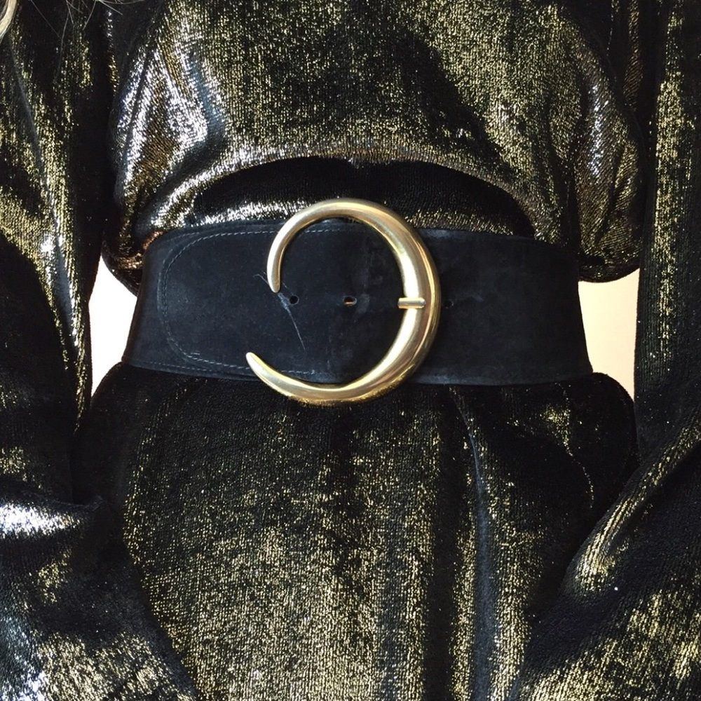 SOLD || VTG Suede Backed Leather Belt - Picture 1 of 6